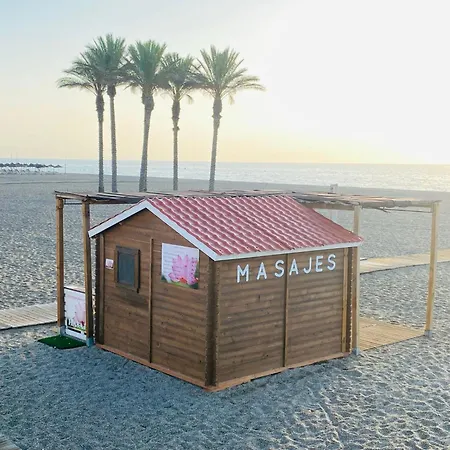 Luxurioeses Mit Privatem Pool