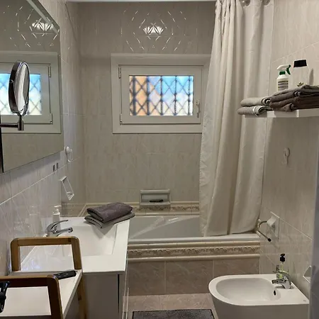 Luxurioeses Mit Privatem Pool *